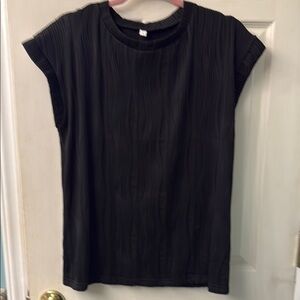 Amazon Black Ribbed Cap Sleeve T-Shirt